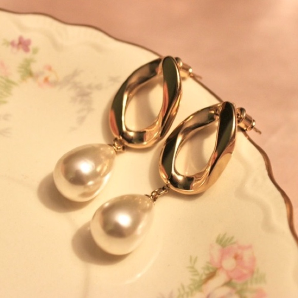 18k gold plated simulated pearl dangle earrings
